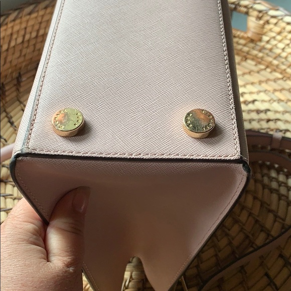 Michael Kors Bridgette Medium Leather Tote - Picture 5 of 16